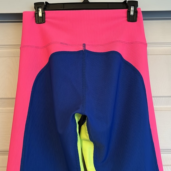 NWT Beach Riot Color Block Neon Ribbed Leggings - Picture 9 of 13